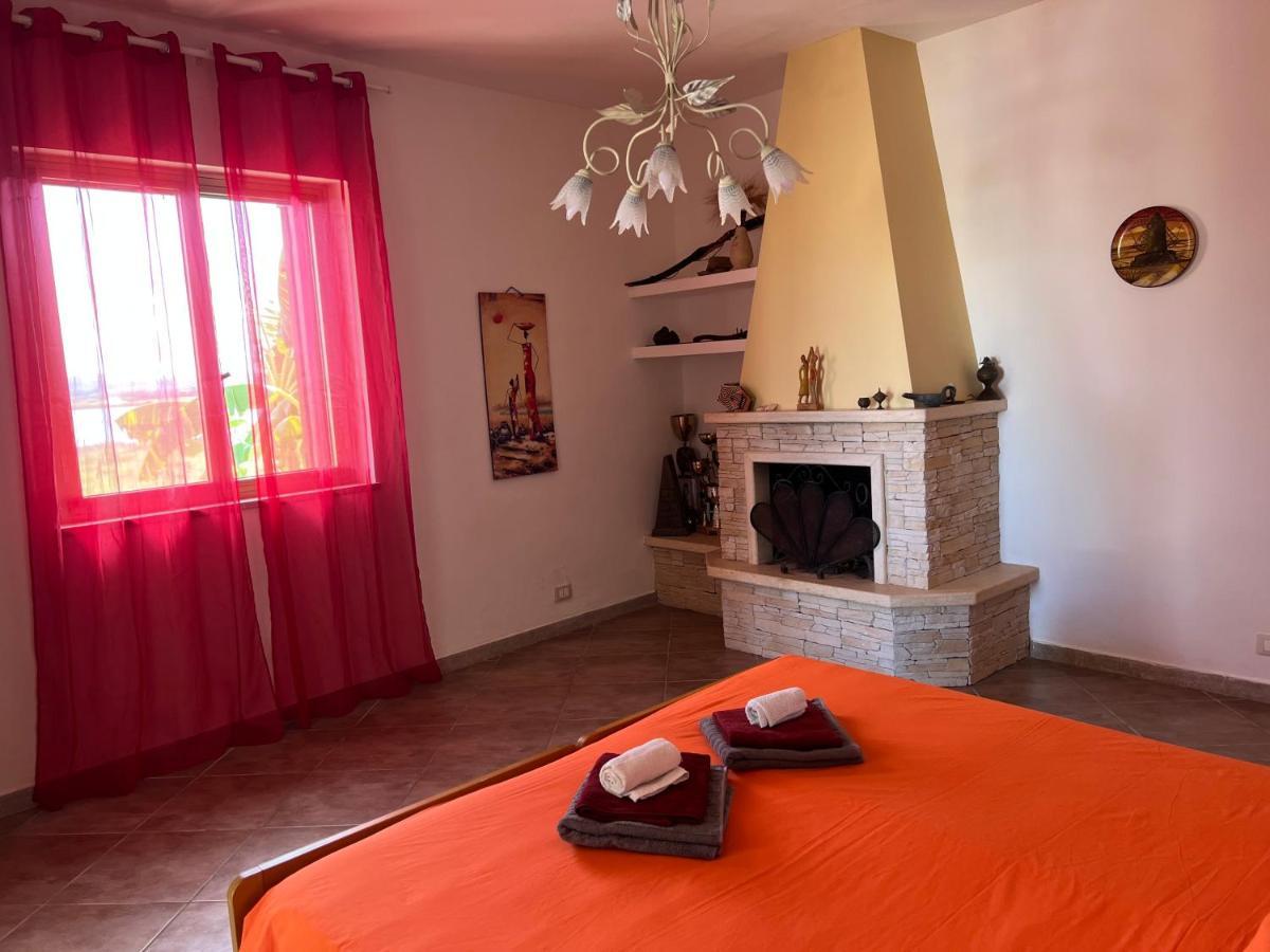 Villa Esclusiva In Riserva Naturale Torre Nubia Buitenkant foto